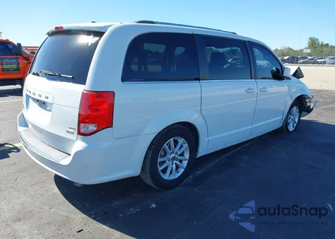 2018 Dodge Grand Caravan Sxt z USA, uszkodzony, nr VIN 2C4RDGCG5JR267137